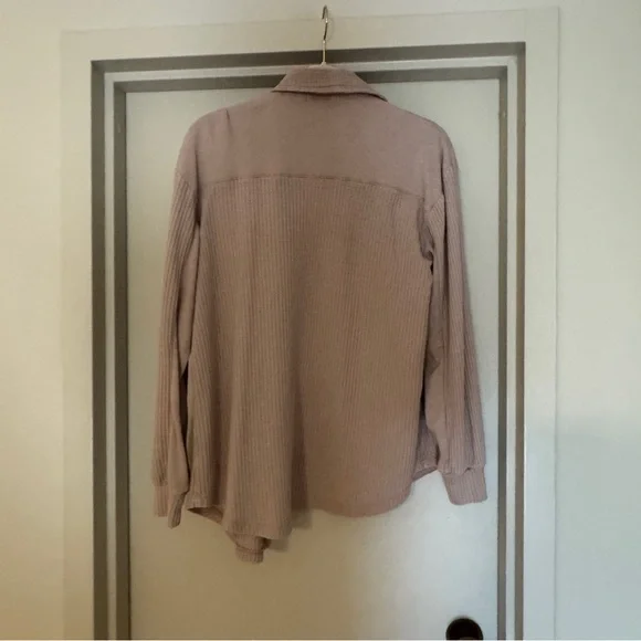 4/$25 Briggs Waffle Knit Casual Button Down Shacket - Picture 4 of 6